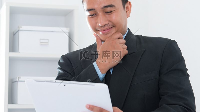 广州天猫代运营直通车公司：揭秘电商流量背后的运营秘诀